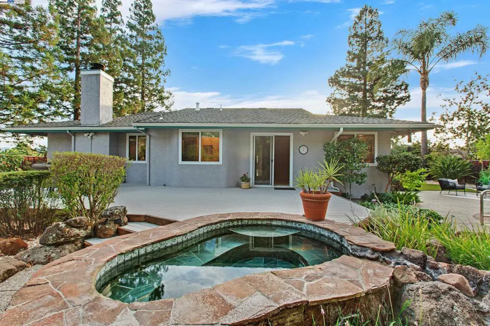 9484 Alcosta Blvd San Ramon, CA 94583
