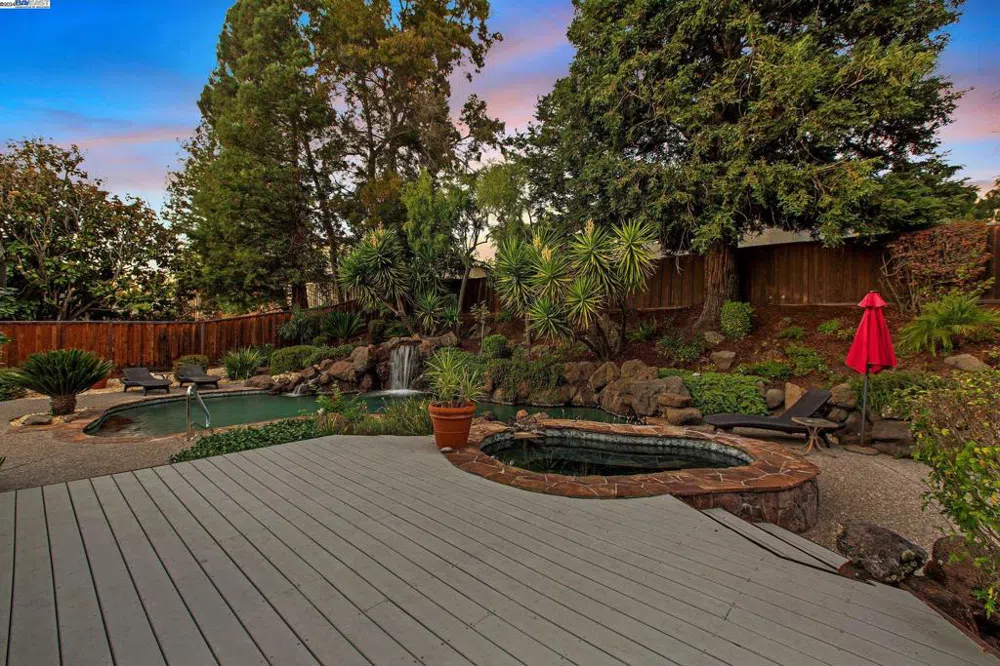 9484 Alcosta Blvd San Ramon, CA 94583