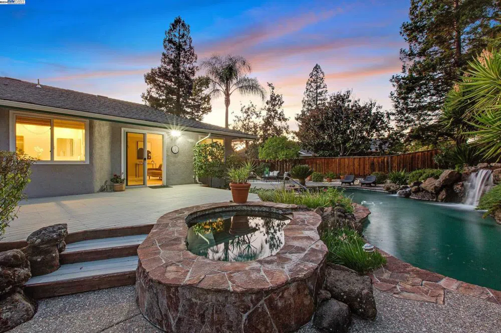 9484 Alcosta Blvd San Ramon, CA 94583