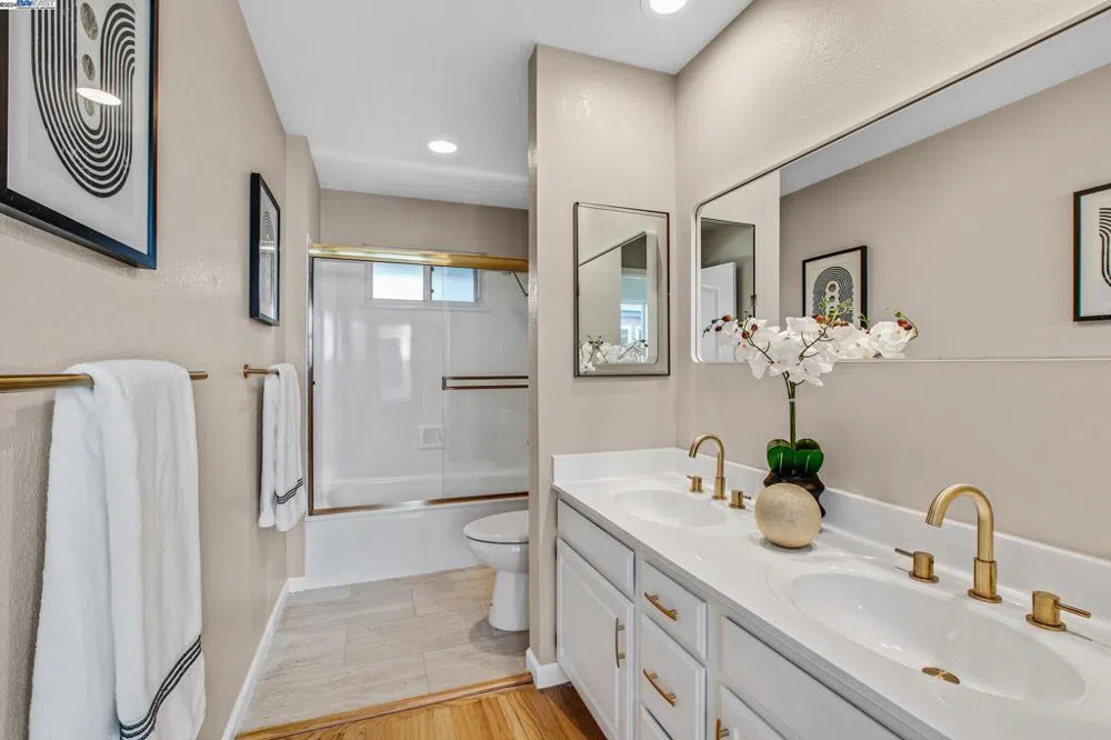 9484 Alcosta Blvd San Ramon, CA 94583