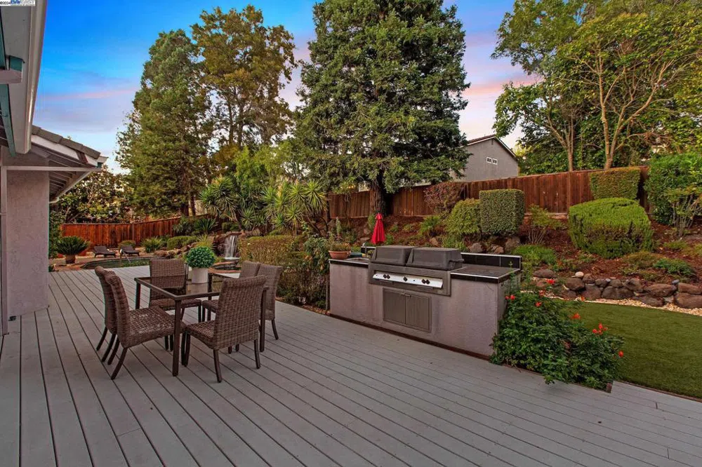 9484 Alcosta Blvd San Ramon, CA 94583