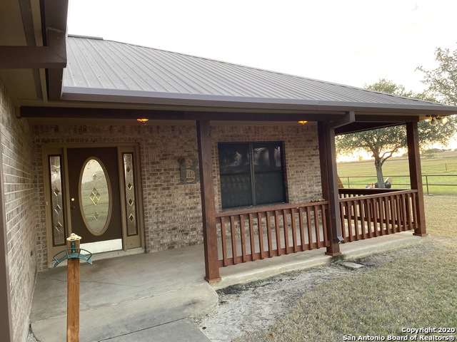 715 Front St Falls City, TX 78113