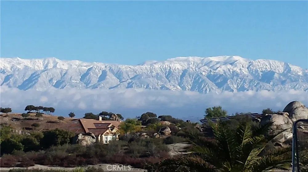 31715 Via Del Senor Homeland, CA 92548