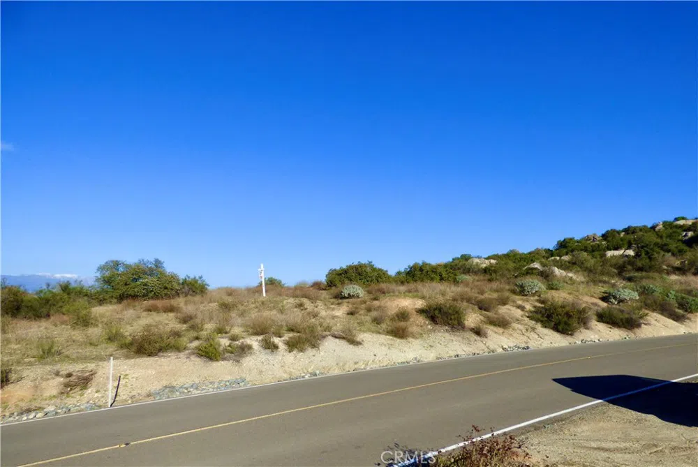 22990 Sky Mesa Road Homeland, CA 92548