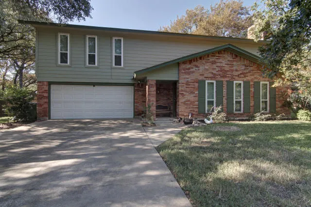 105 S Rainbow Bridge Drive