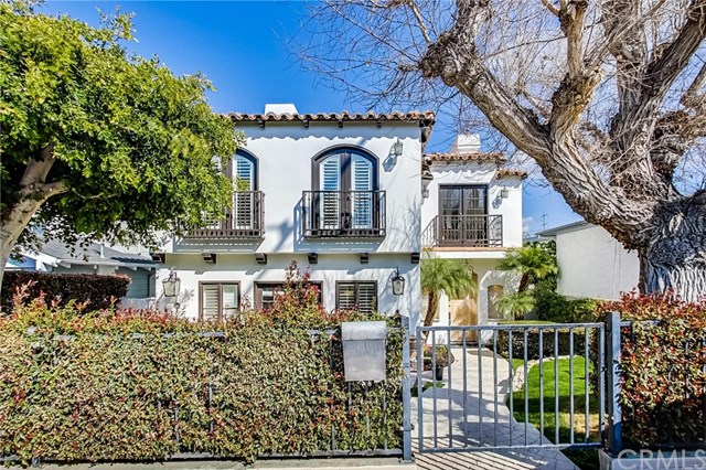 641 35th Street Manhattan Beach, CA 90266