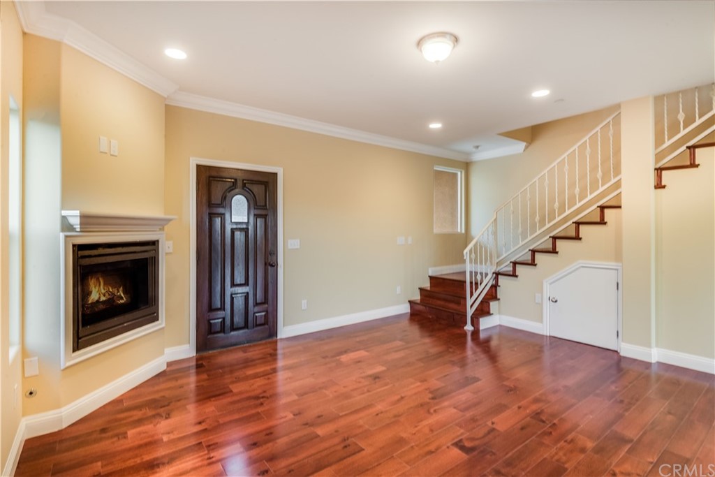 4431 154th Lawndale, CA 90260
