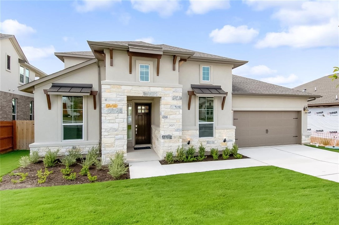 19205 Fernando Trail