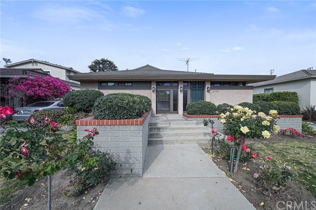 2932 Tilden Avenue West Los Angeles, CA 90064