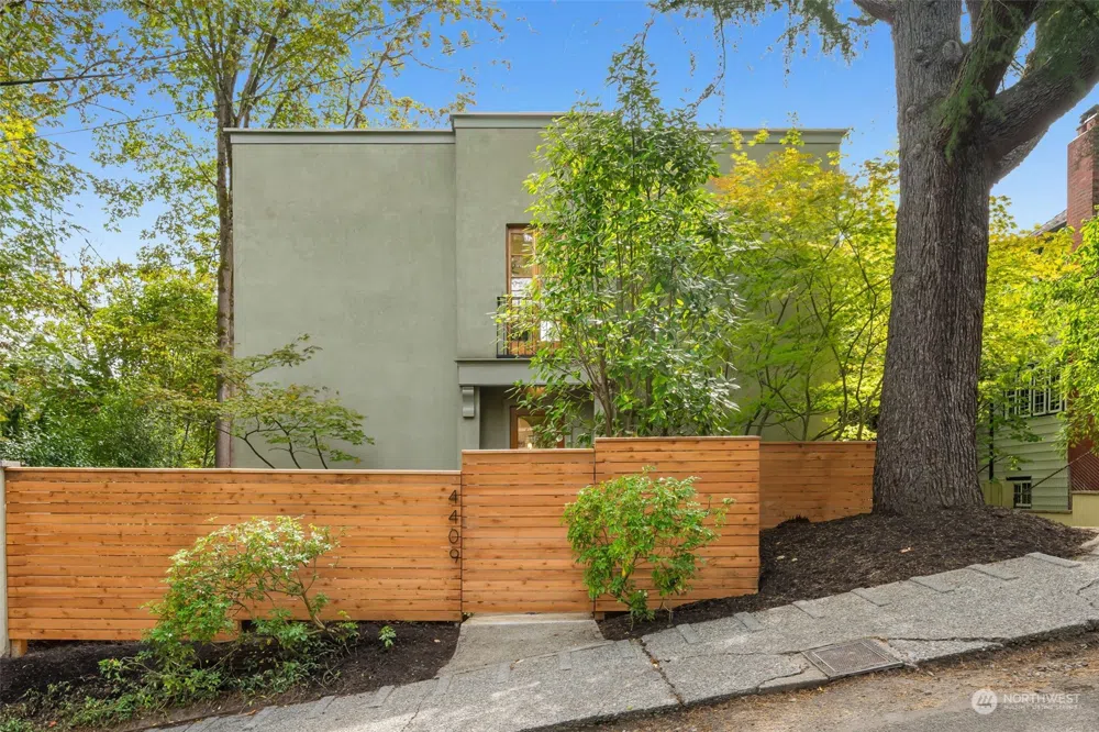 4409 S Alaska Street