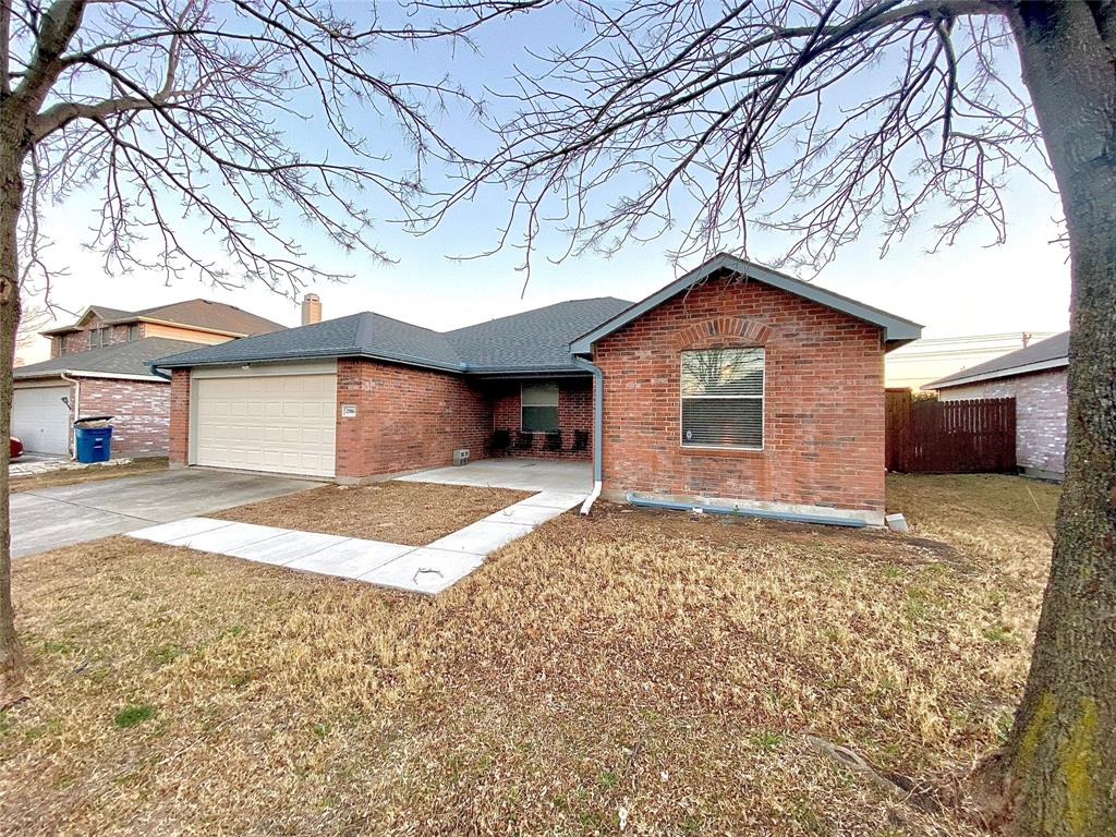 2916 Jamestown Drive