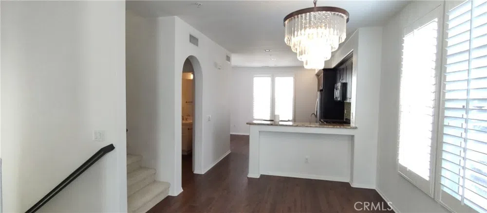 32 Tall Oak Irvine, CA 92603