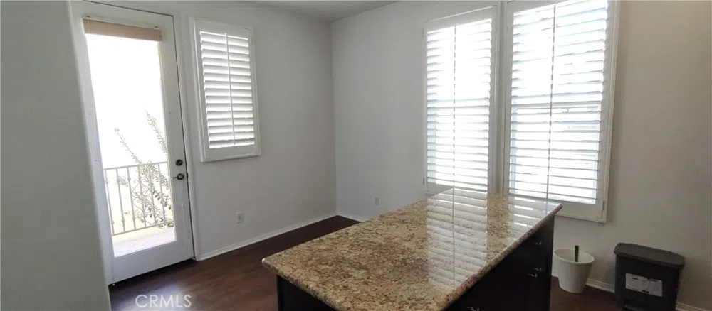 32 Tall Oak Irvine, CA 92603