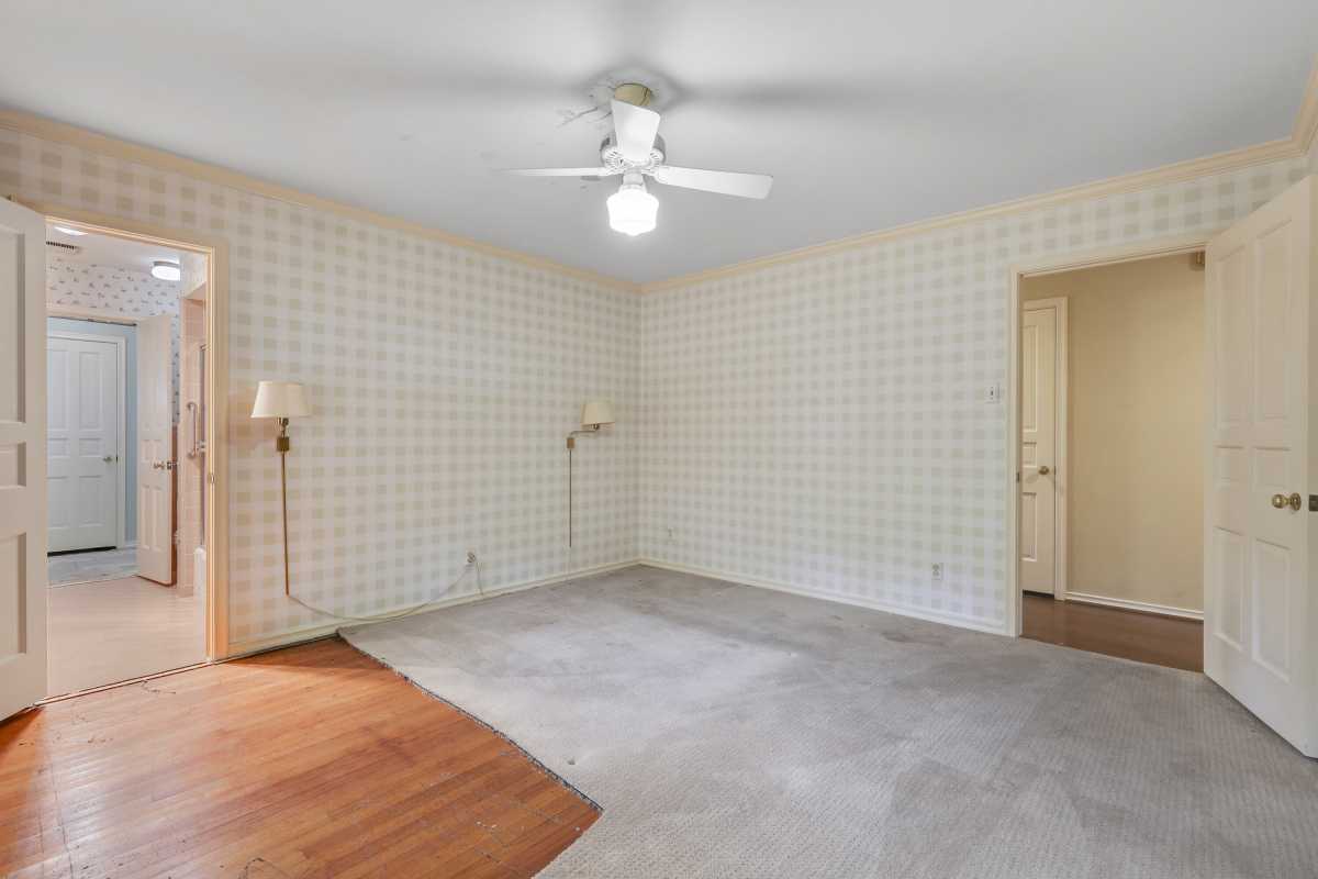 14048 Brookridge Drive Dallas, TX 75240