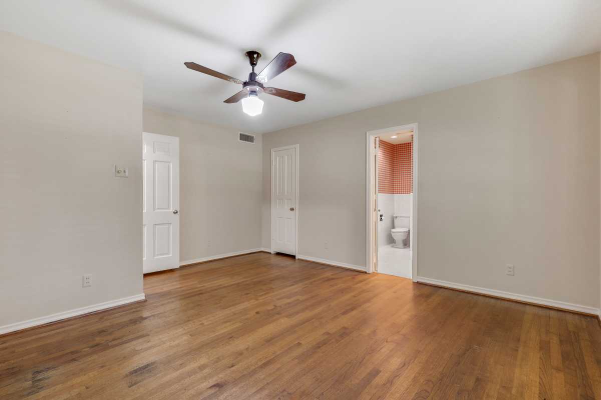 14048 Brookridge Drive Dallas, TX 75240
