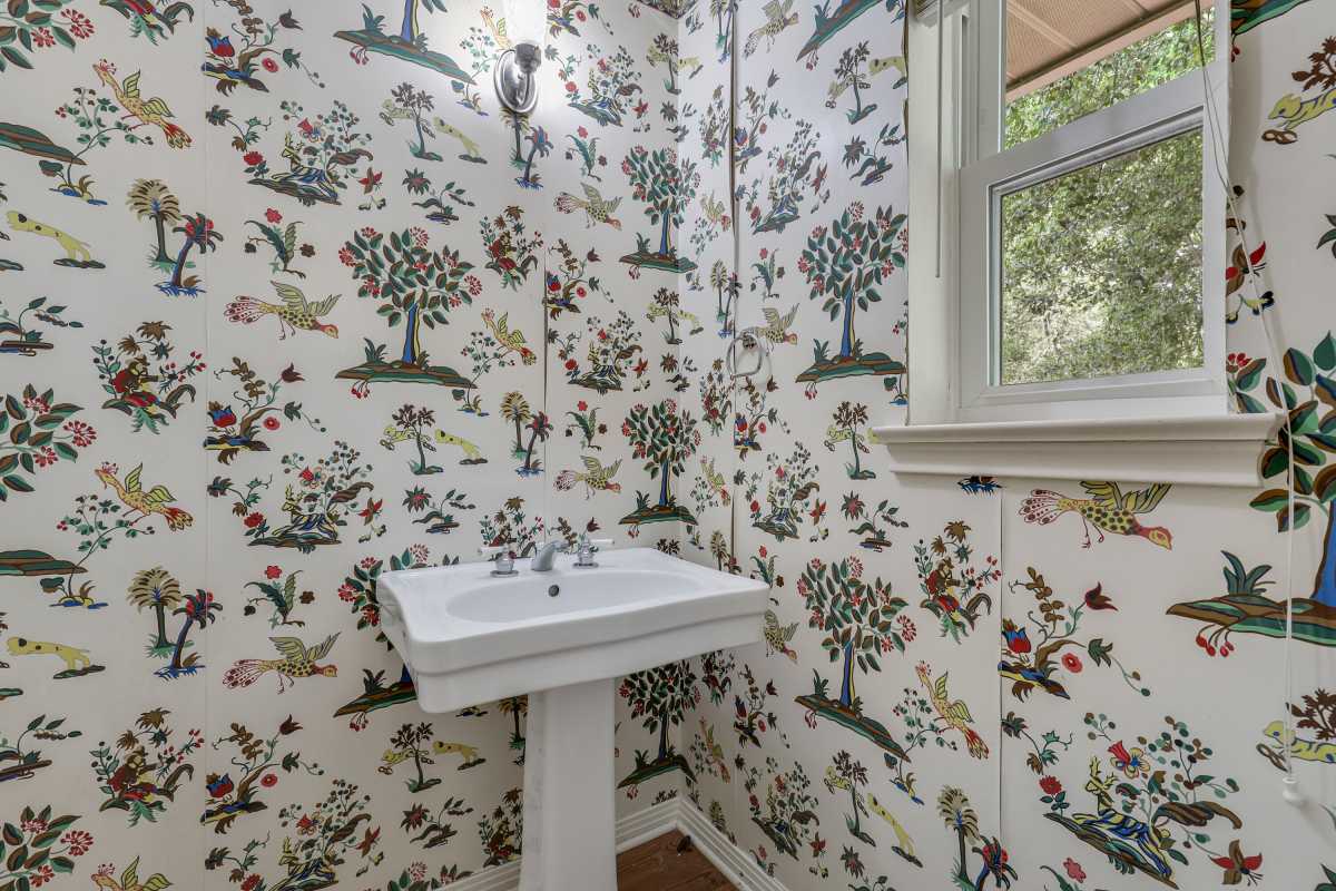14048 Brookridge Drive Dallas, TX 75240