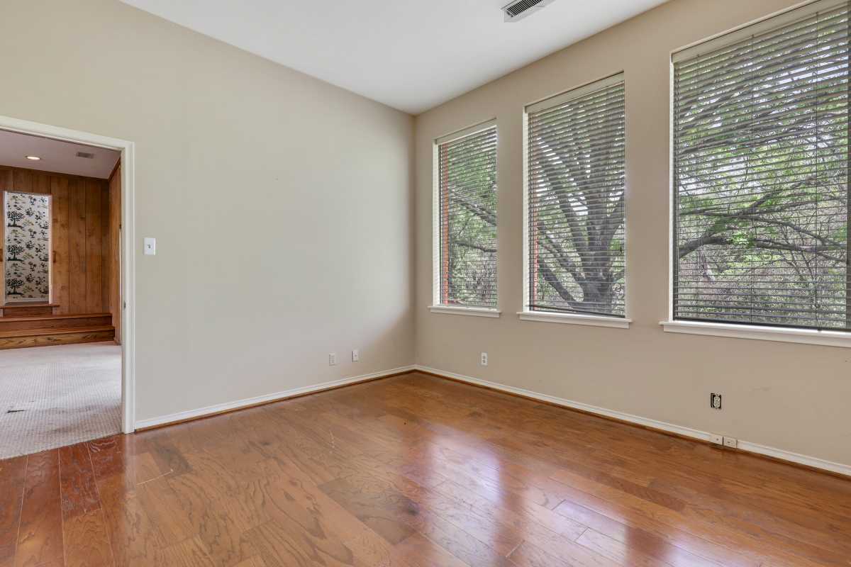 14048 Brookridge Drive Dallas, TX 75240