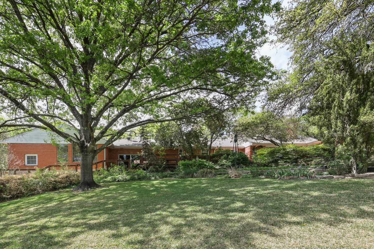 14048 Brookridge Drive Dallas, TX 75240