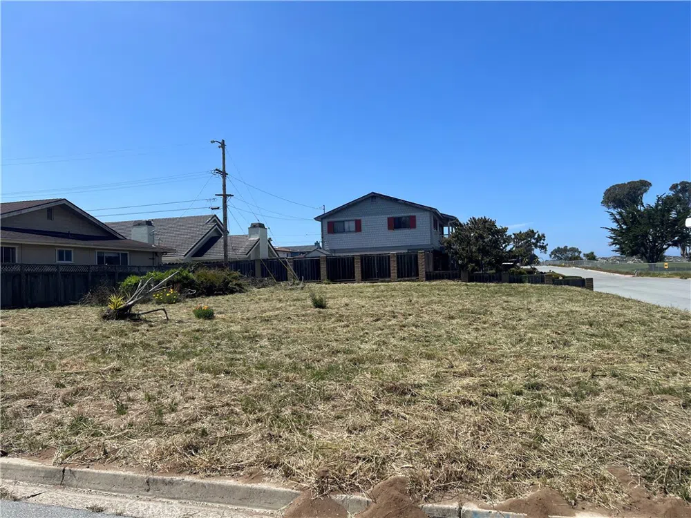 2101 Del Norte Street Los Osos, CA 93402