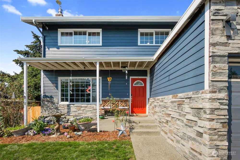 10641 34th Avenue SW