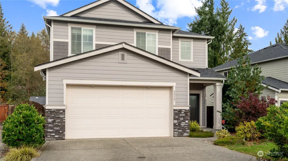 3515 102nd Avenue NE