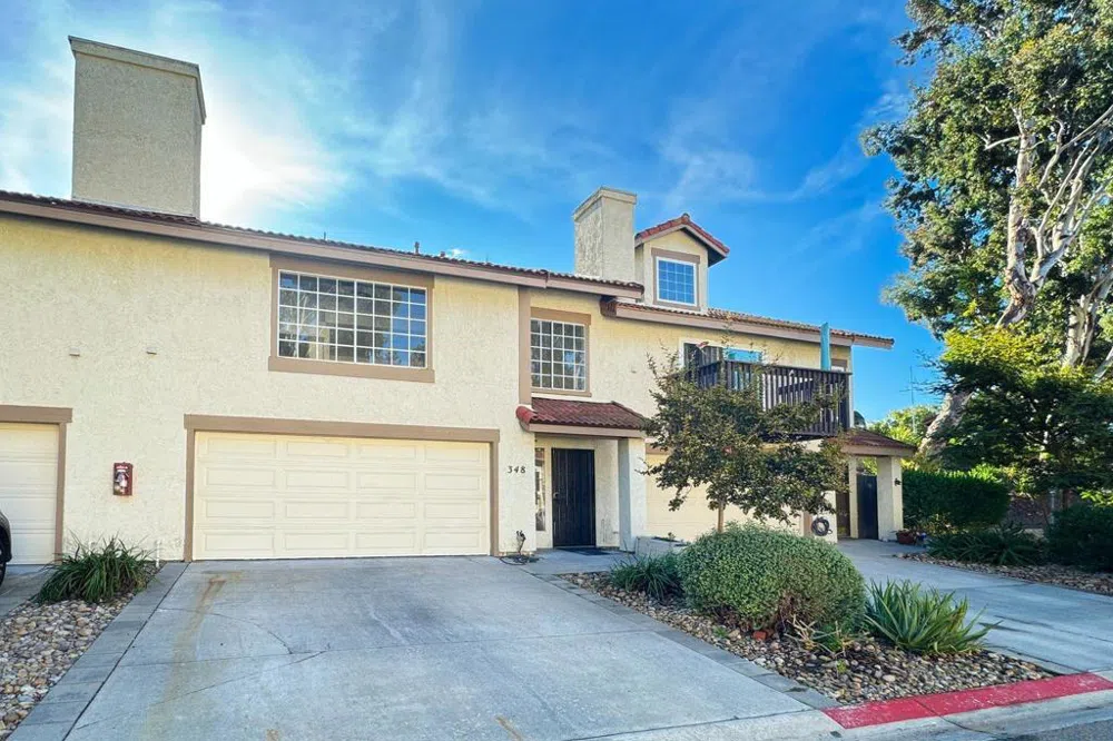 348 Windy Ln Vista, CA 92083