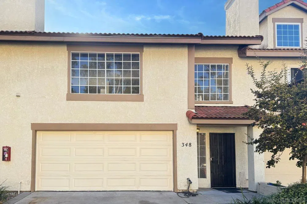348 Windy Ln Vista, CA 92083