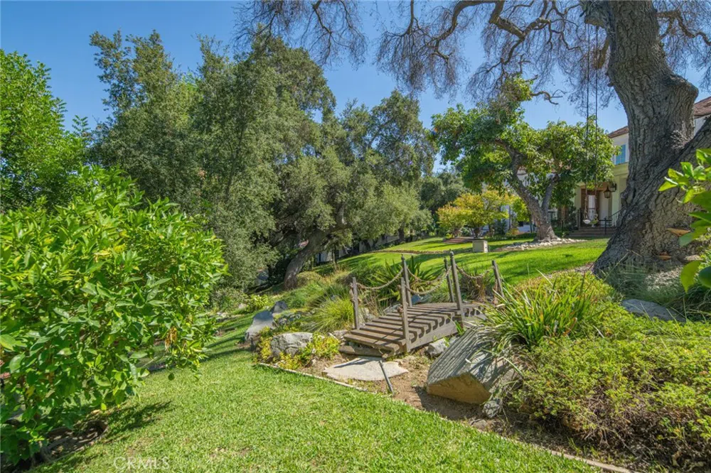 1260 Shenandoah Road San Marino, CA 91108