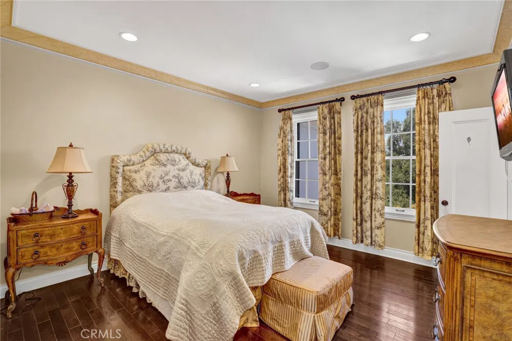 1260 Shenandoah Road San Marino, CA 91108