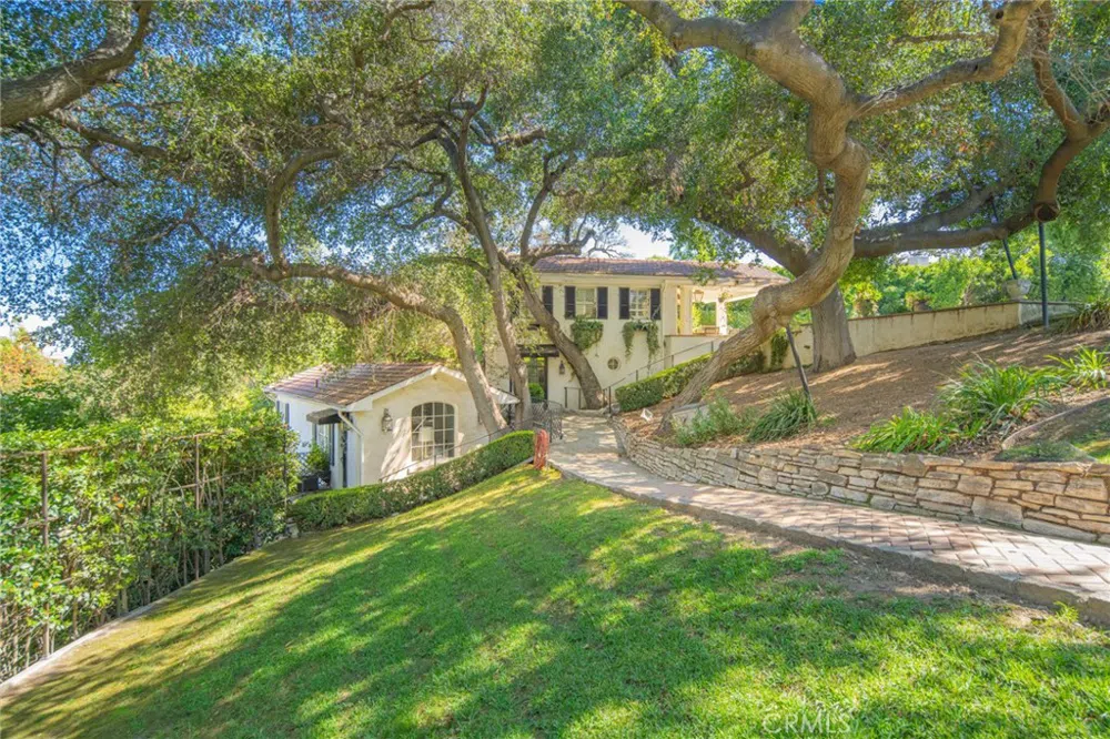 1260 Shenandoah Road San Marino, CA 91108