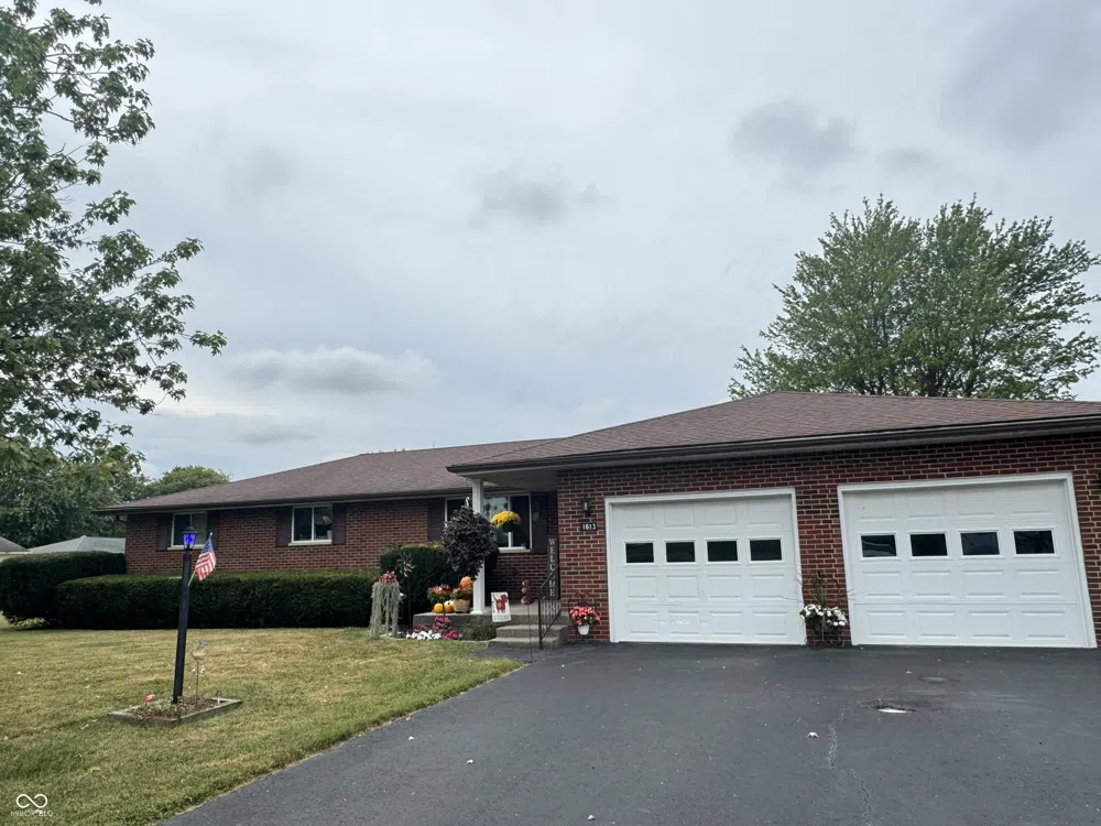 1613 N Carver Street