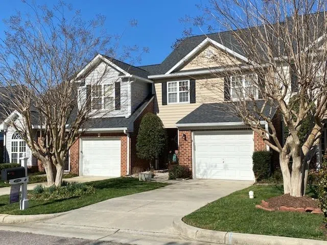 2044 White Pond Court