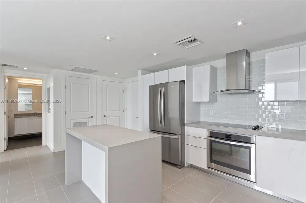 1600 NE 1st Ave #2418