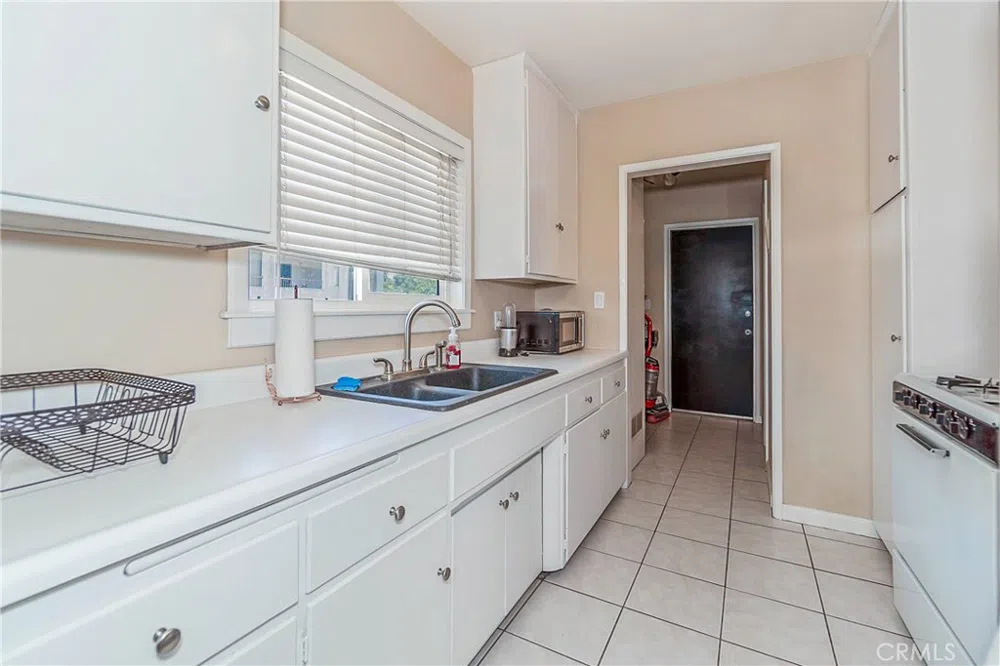 429 N Hill Avenue Pasadena, CA 91106