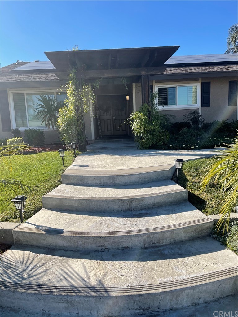 2544 S Holmes Place Ontario, CA 91761