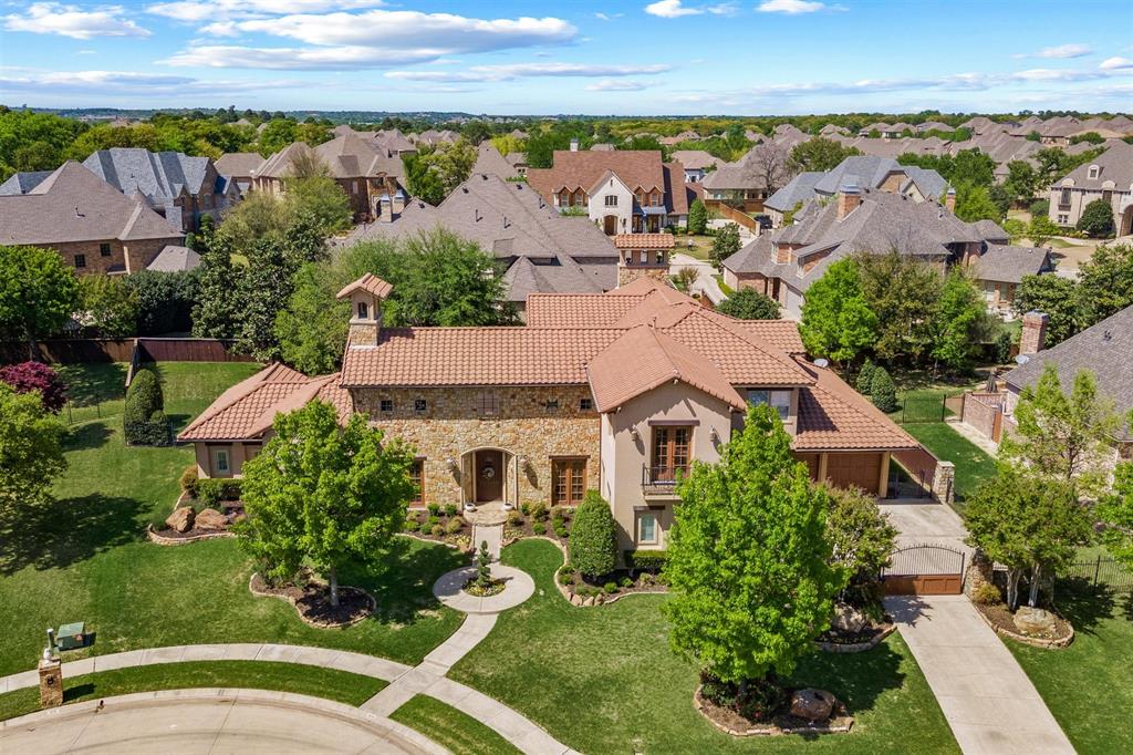 904 Chateau Court