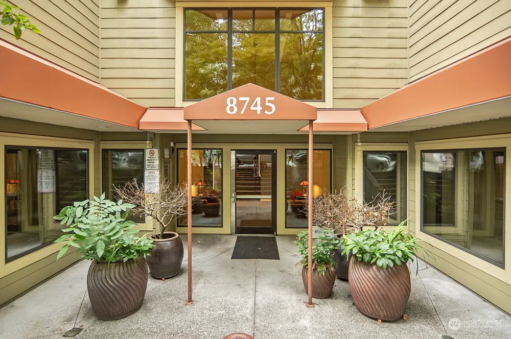 8745 Greenwood Avenue N #512