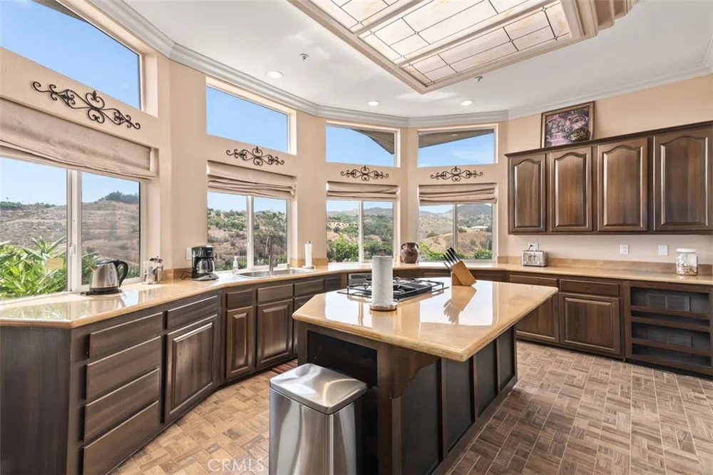 534 Stewart Canyon Road Fallbrook, CA 92028