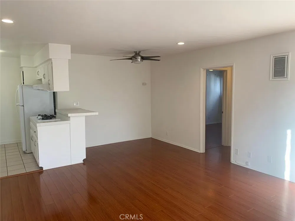 1906 Malcolm Avenue Los Angeles, CA 90025