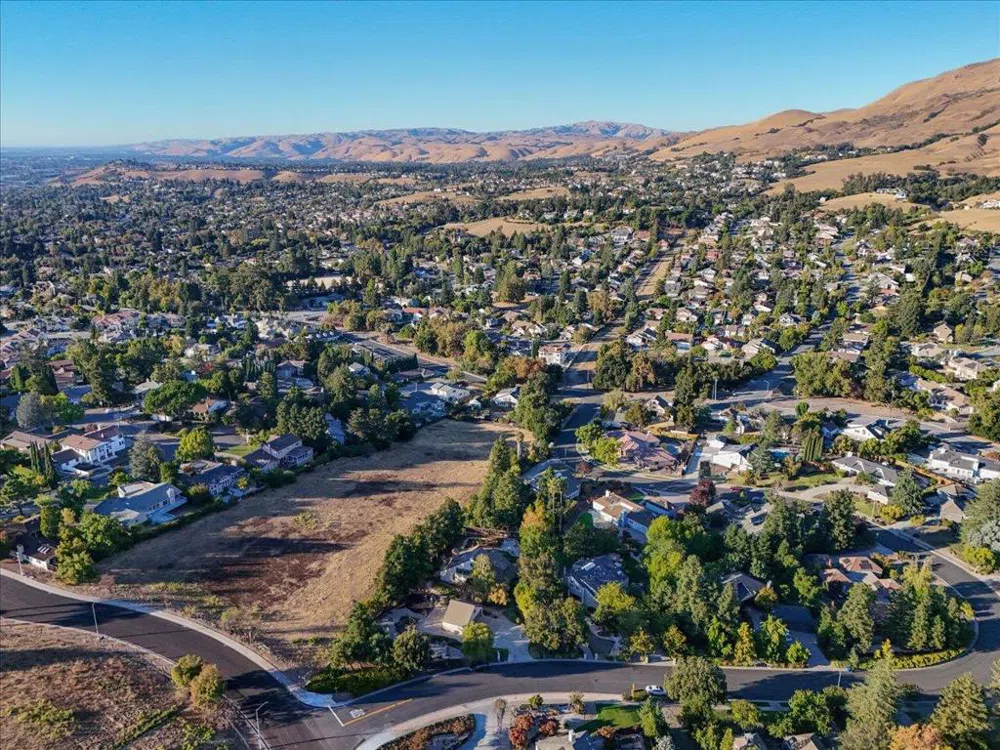 47105 Palo Amarillo Drive Fremont, CA 94539