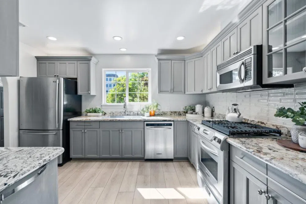 1263 Holly Street #C San Carlos, CA 94070