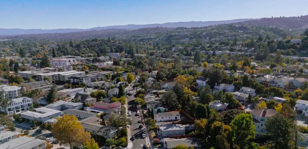 1263 Holly Street #C San Carlos, CA 94070