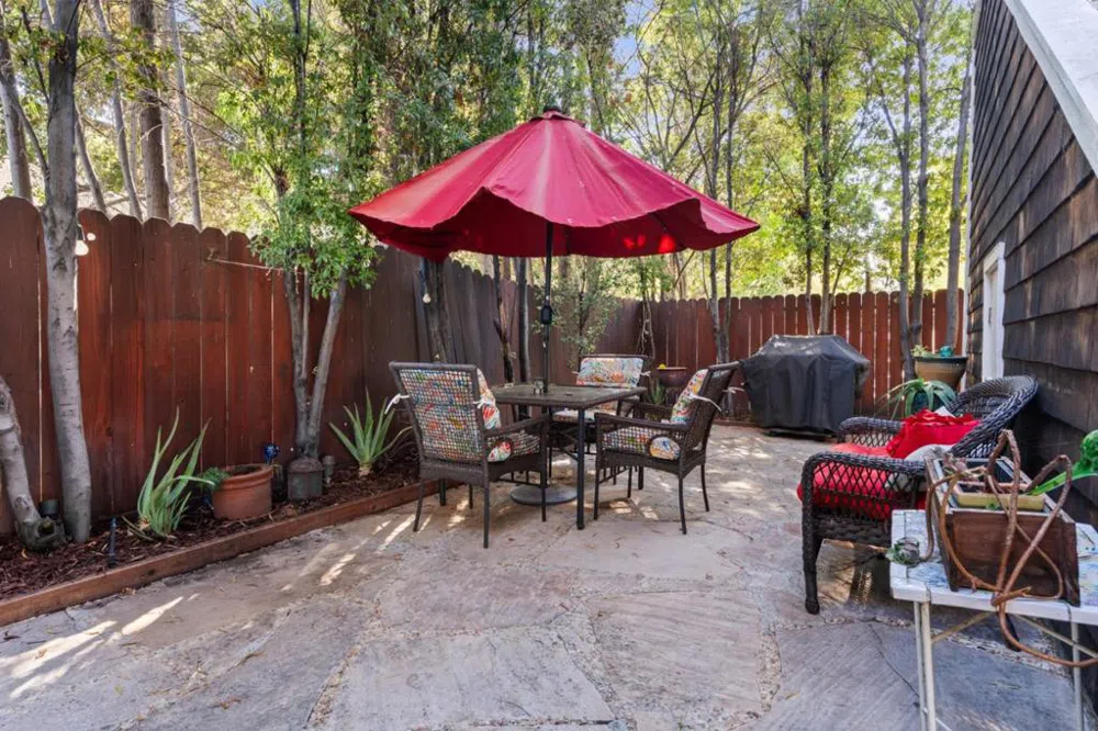 1263 Holly Street #C San Carlos, CA 94070