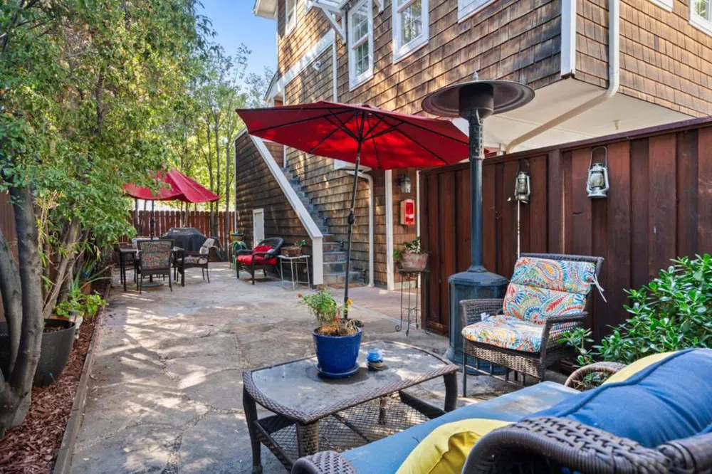 1263 Holly Street #C San Carlos, CA 94070
