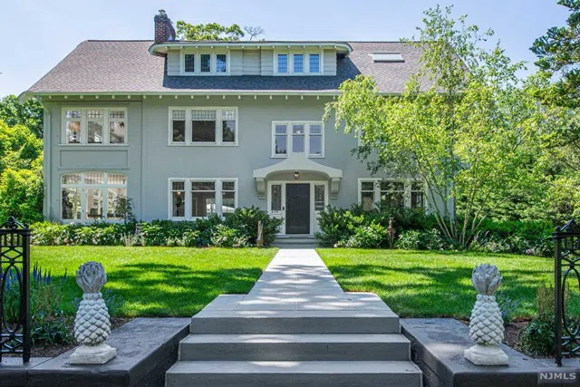 224 Christopher Street