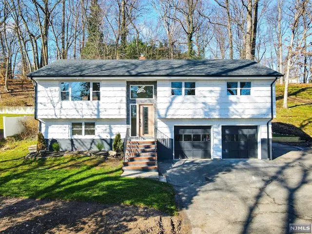 456 Lafayette Avenue