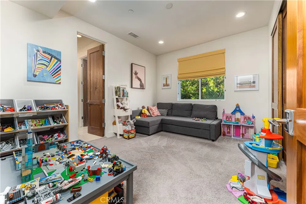 435 Standard Street El Segundo, CA 90245