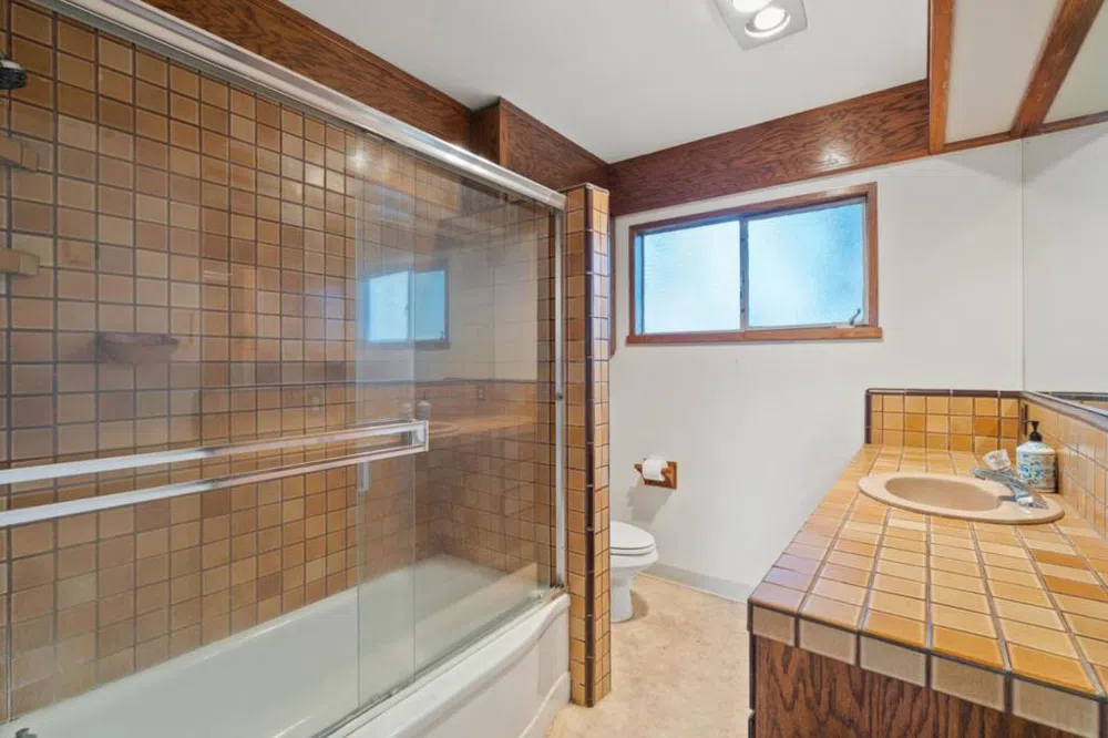 2032 Lynwood Terrace San Jose, CA 95128