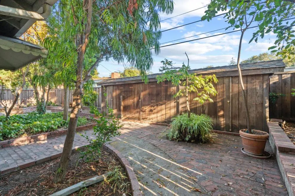 2032 Lynwood Terrace San Jose, CA 95128
