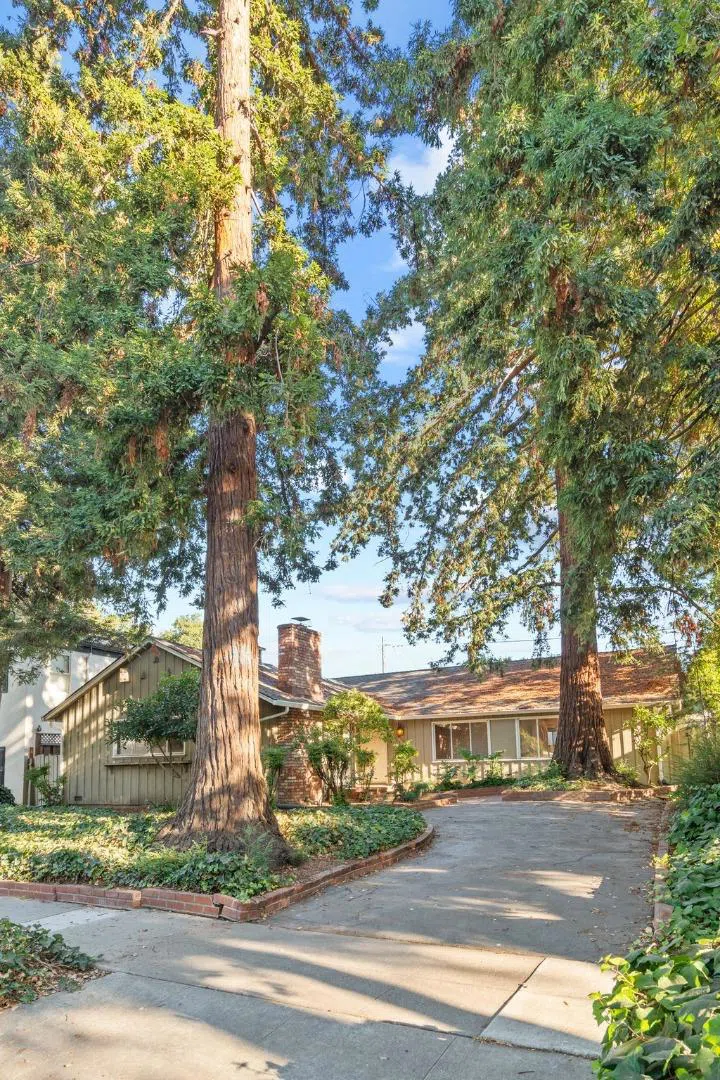 2032 Lynwood Terrace San Jose, CA 95128